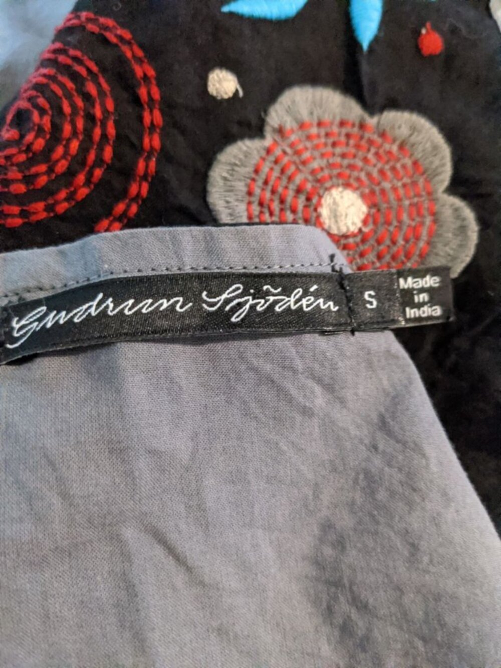Gudrun Sjoden Womens Vest Black Gray Floral Embroidered Cotton Small Boho Artsy - Picture 5 of 6